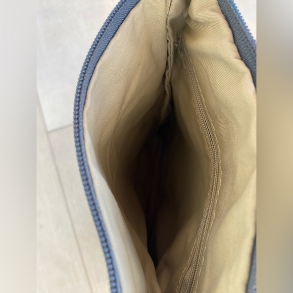 Leather Crossbody Purse - Picture 3 of 4